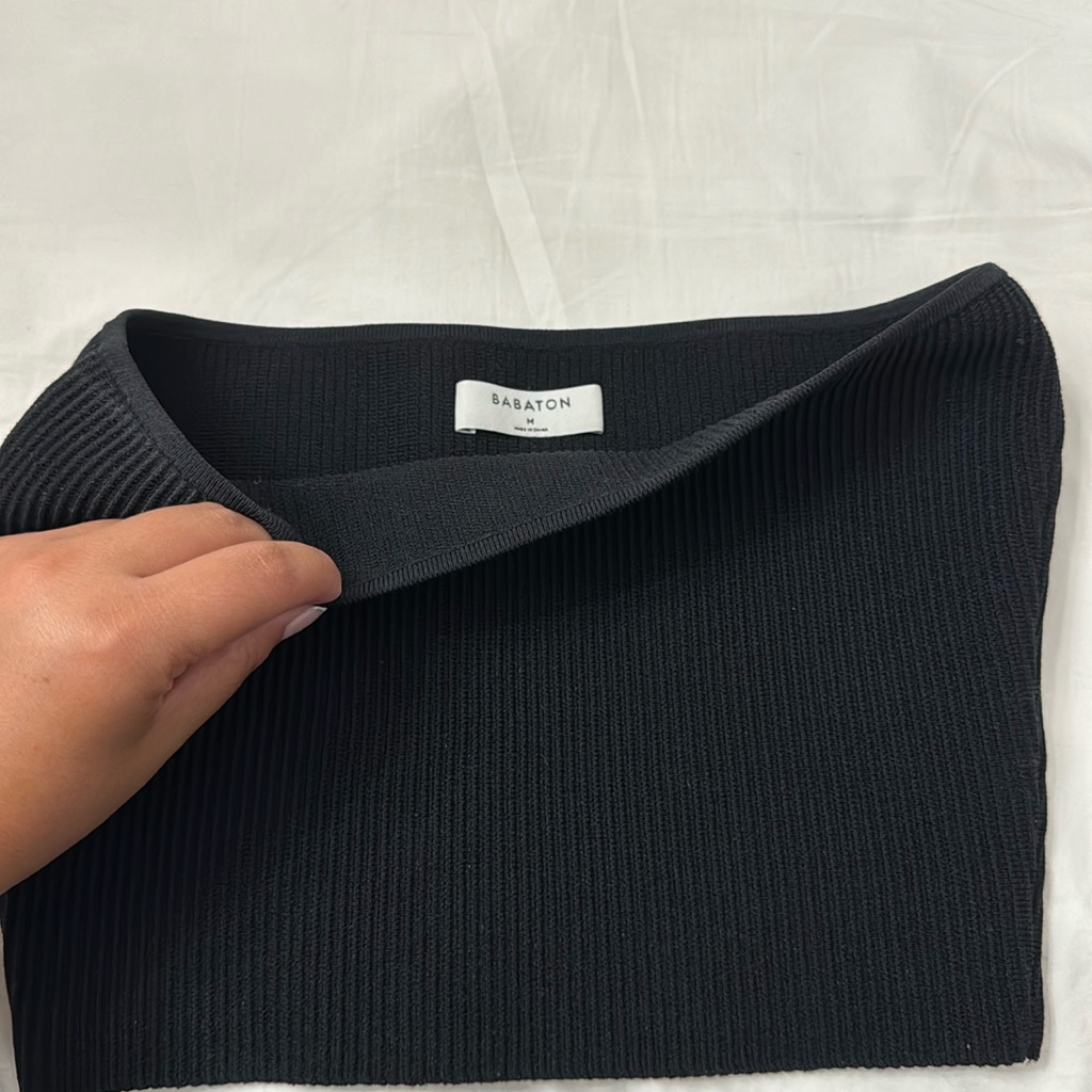 Babaton Black Ribbed Crop Top